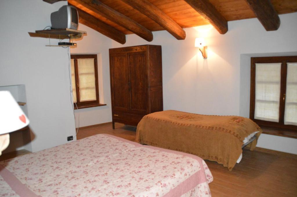 Agriturismo La Meridiana Frabosa Sottana Zimmer foto